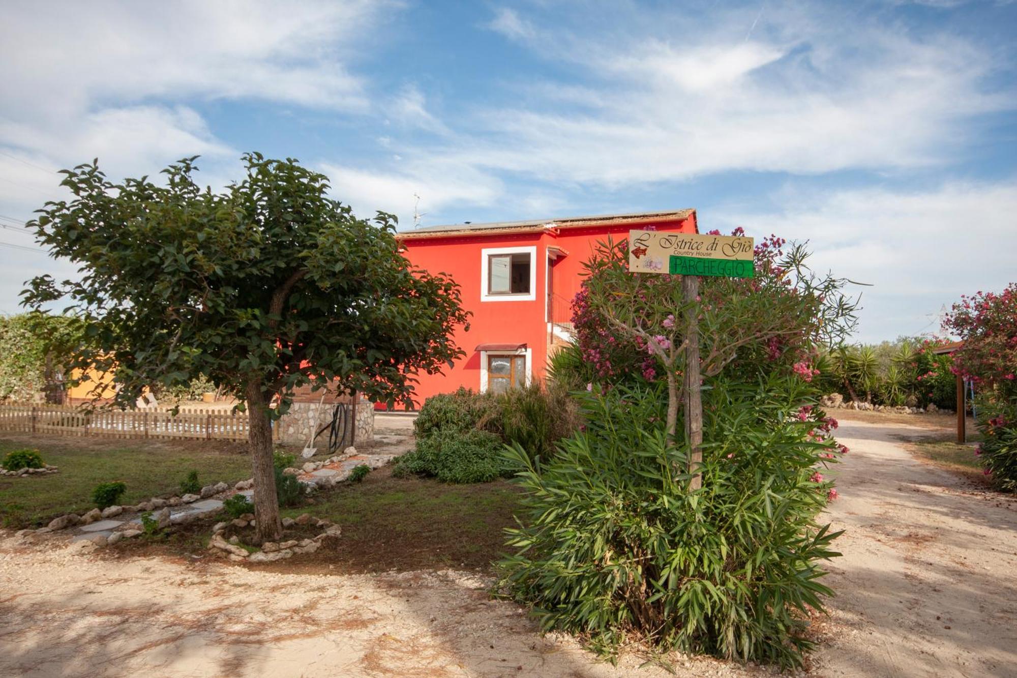Agriturismo L'Istrice Di Gio 몬탈토디카스트로 외부 사진