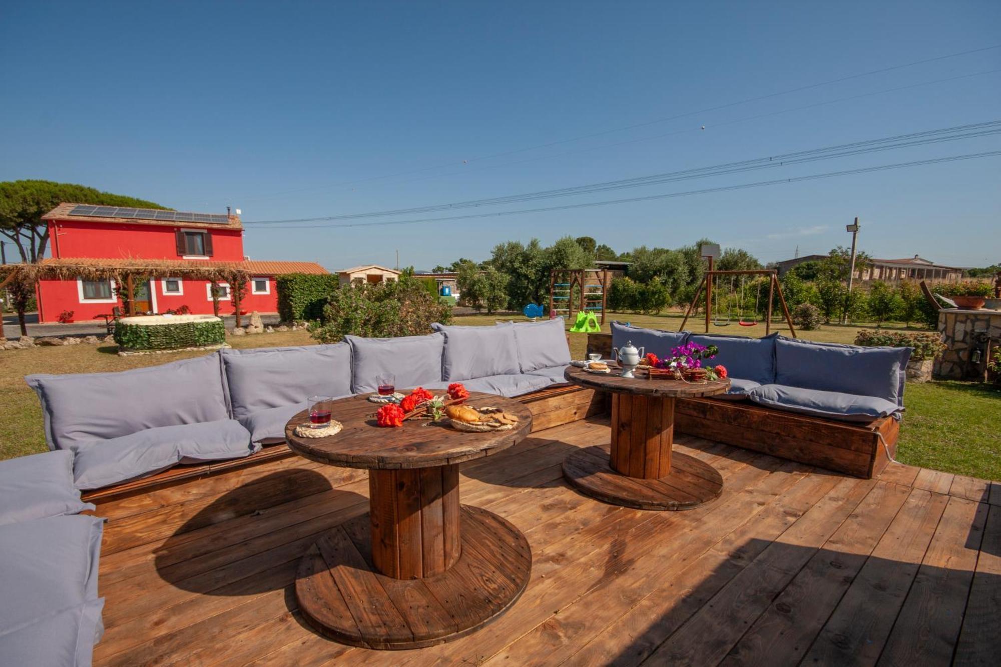 Agriturismo L'Istrice Di Gio 몬탈토디카스트로 외부 사진